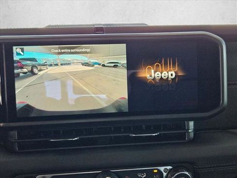 New 2026 Jeep Gladiator Rubicon image 13