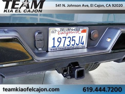 Used 2026 Chevrolet Silverado 1500 LT Trail Boss w/ LPO, Dark Essentials Package AWD/4WD image 14