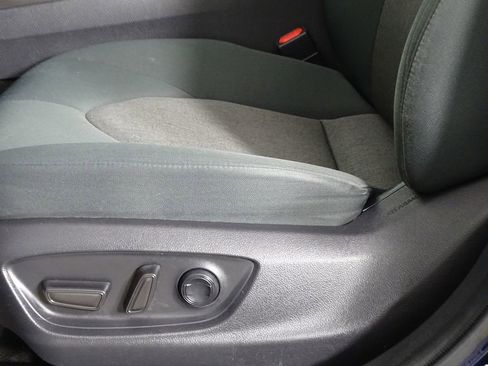 Used 2022 Toyota Camry LE image 17