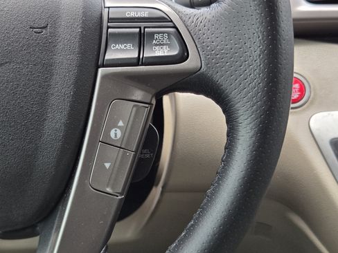 Used 2016 Honda Odyssey Touring Elite image 31