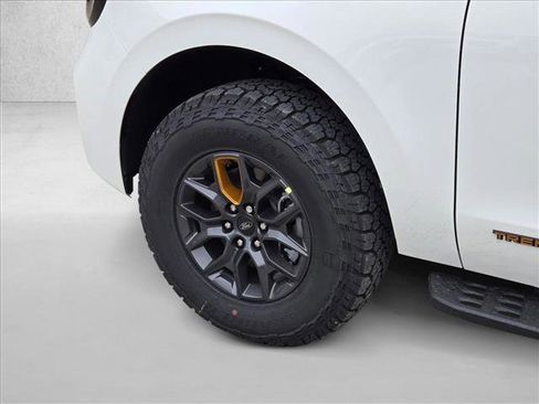 New 2026 Ford Expedition Tremor image 10