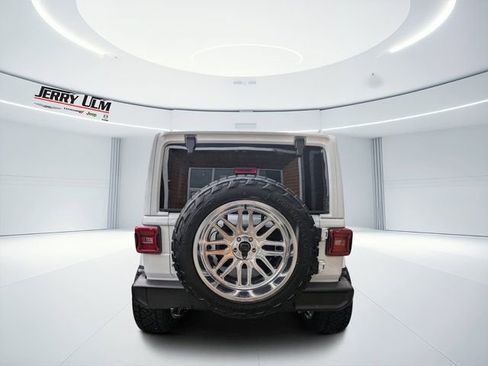 New 2025 Jeep Wrangler Unlimited Sahara AWD/4WD image 3