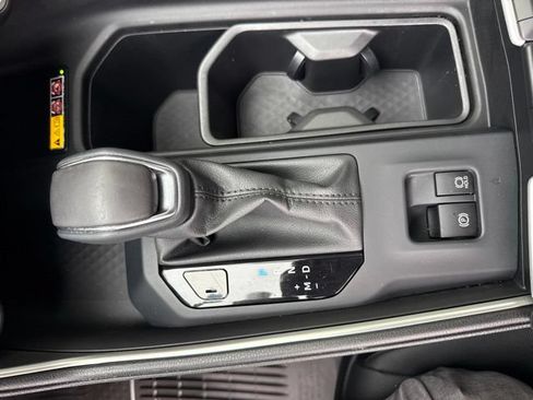 Used 2024 Toyota Grand Highlander AWD image 19