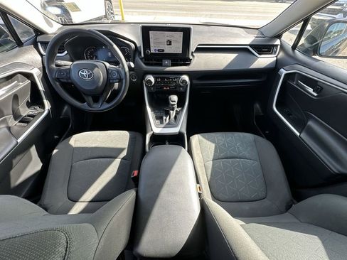 Used 2023 Toyota RAV4 XLE image 18