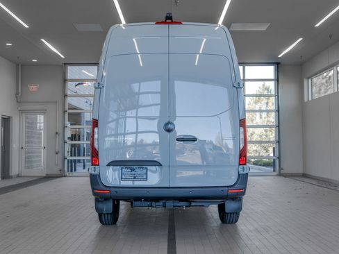 New 2025 Mercedes-Benz Sprinter 2500 image 14