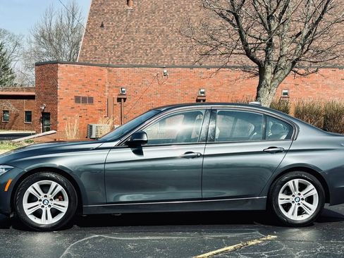 Used 2016 BMW 328i xDrive Sedan AWD/4WD image 7