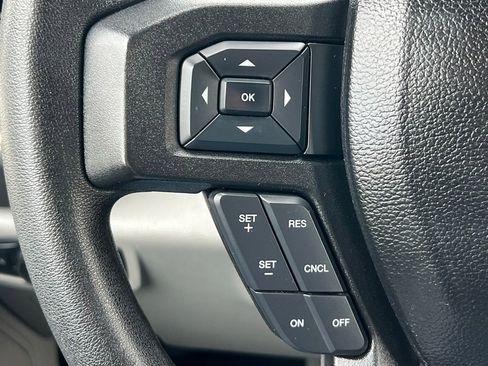 Used 2017 Ford F250 XLT w/ FX4 Off-Road Package image 32