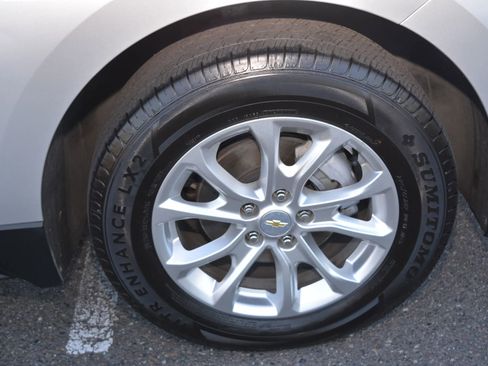 Used 2020 Chevrolet Equinox LT image 9