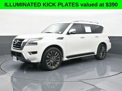 Used 2023 Nissan Armada Platinum w/ Captain's Chairs Package image 6
