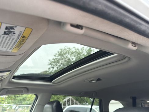 Used 2013 Subaru Outback 2.5i Limited w/ Moonroof Pkg AWD/4WD image 14