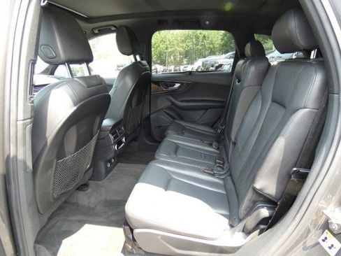 Used 2018 Audi Q7 3.0T Prestige w/ Prestige Package image 8