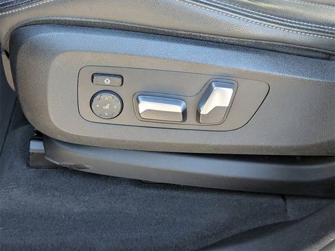 Used 2019 BMW X5 xDrive40i w/ Convenience Package image 15