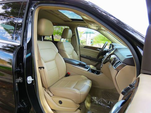 Used 2012 Mercedes-Benz ML 350 4MATIC image 15