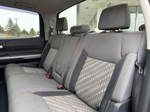 Used 2018 Toyota Tundra SR5 w/ TRD Off Road Package image 15