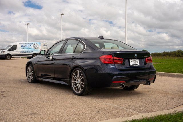 Used 2017 BMW 340i Sedan w/ Premium Package Essential RWD image 5