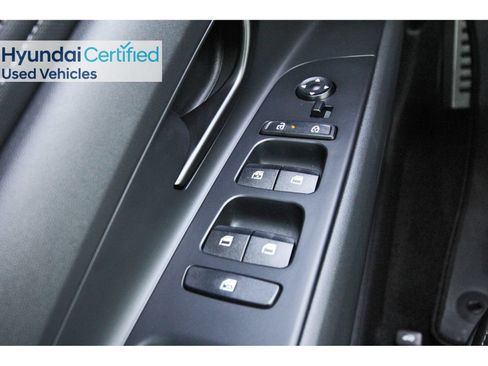 Certified 2025 Hyundai Elantra Sport FWD image 23