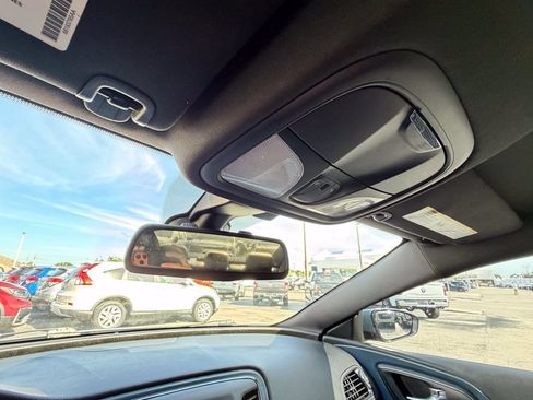 Used 2015 Chrysler 200 S w/ Comfort Group AWD/4WD image 30