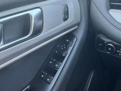 New 2026 Ford Explorer Active w/ Active Comfort Package image 26