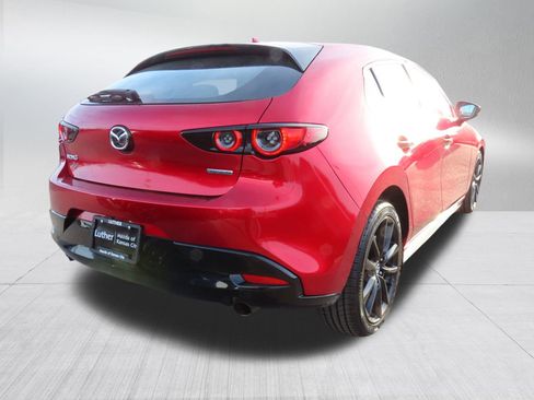 Used 2019 MAZDA MAZDA3 Hatchback w/ Premium Package image 7