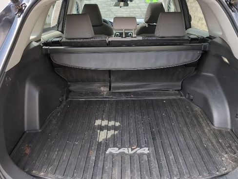 Used 2023 Toyota RAV4 XLE w/ Convenience Package AWD/4WD image 30