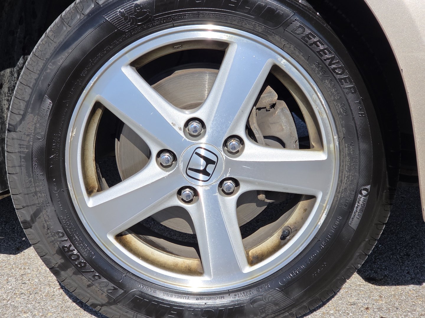 Used 2005 Honda Accord EX image 8