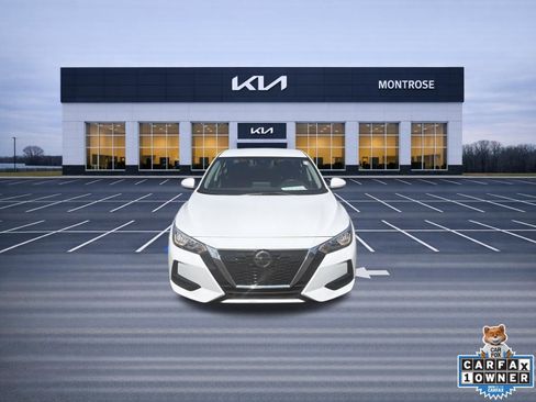 Used 2023 Nissan Sentra SV FWD image 2