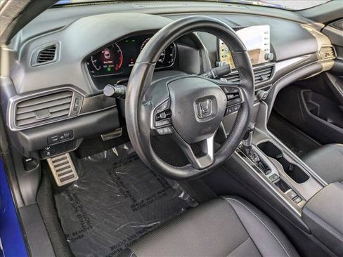Used 2019 Honda Accord Sport image 9