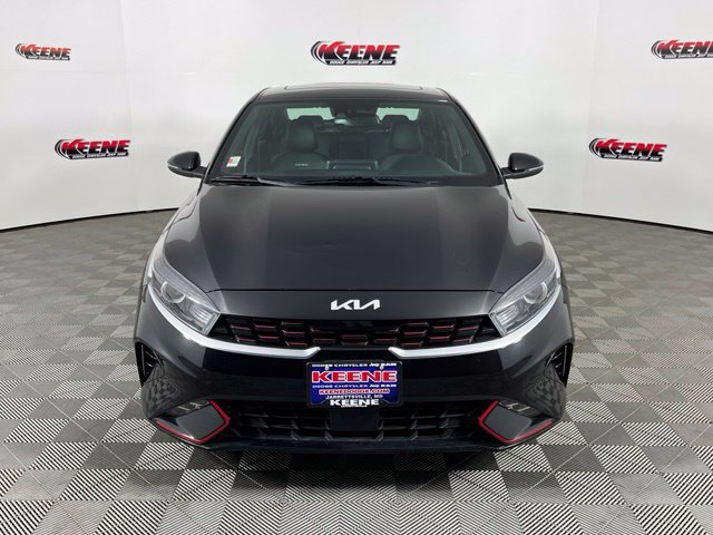 Used 2022 Kia Forte GT-Line w/ GT-Line Premium Package FWD image 4