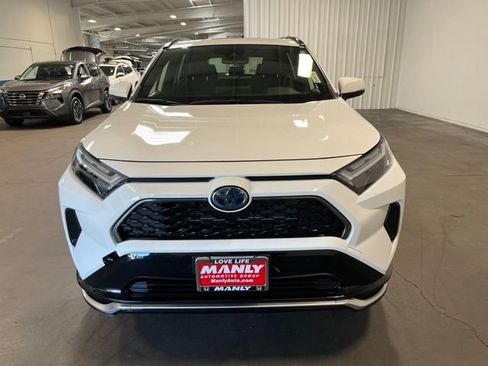Used 2023 Toyota RAV4 SE w/ Weather & Moonroof Package AWD/4WD image 8