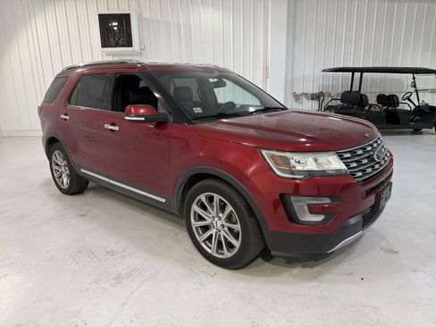 Used 2017 Ford Explorer Limited image 7