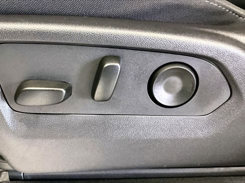 Certified 2025 GMC Sierra 1500 Elevation w/ Preferred Package image 33