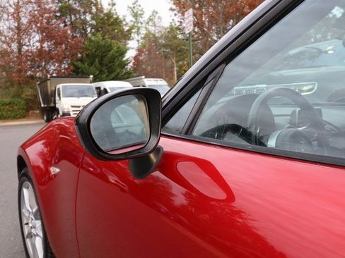 Used 2016 MAZDA MX-5 Miata Sport image 36