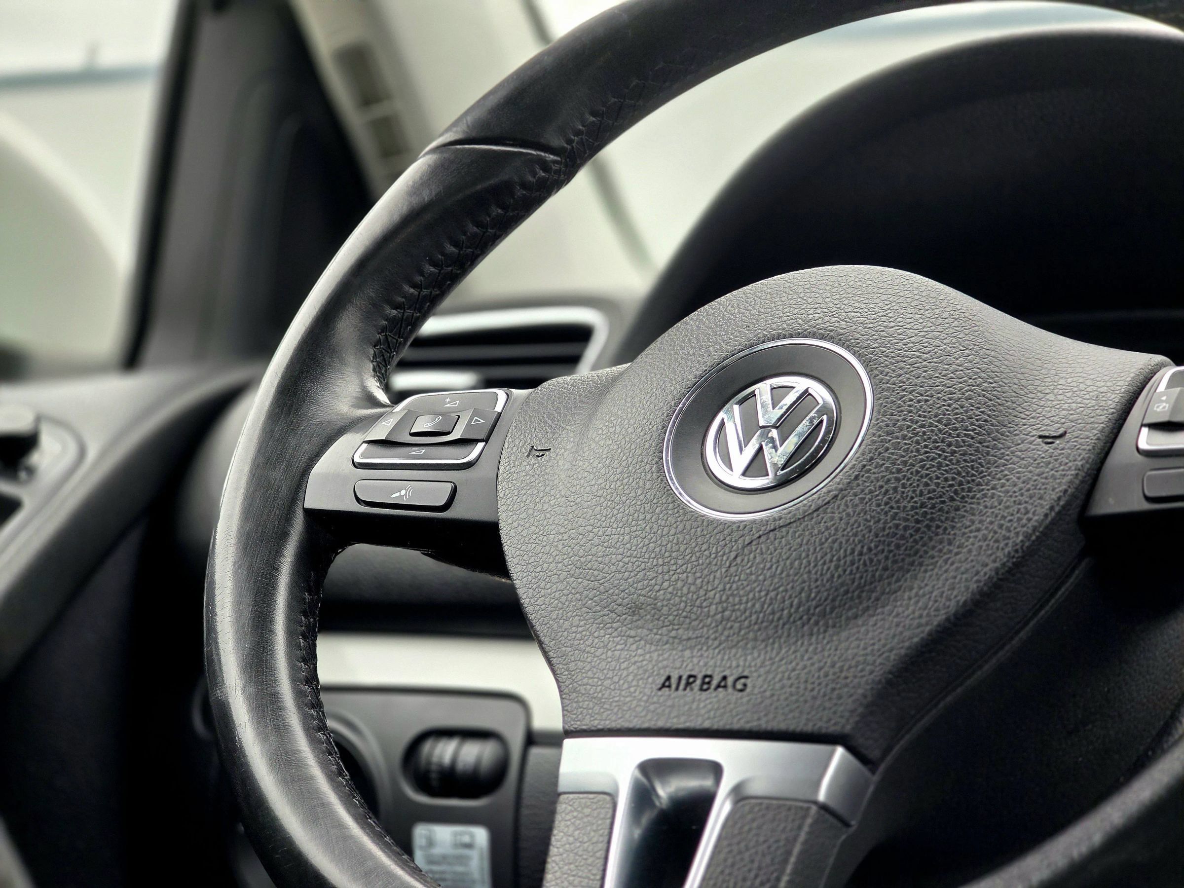 Used 2013 Volkswagen Golf TDI FWD image 19
