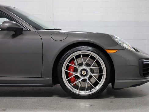 Used 2019 Porsche 911 Turbo image 11
