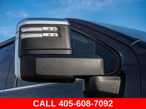 Used 2024 Chevrolet Silverado 2500 High Country w/ High Country Premium Package AWD/4WD image 13