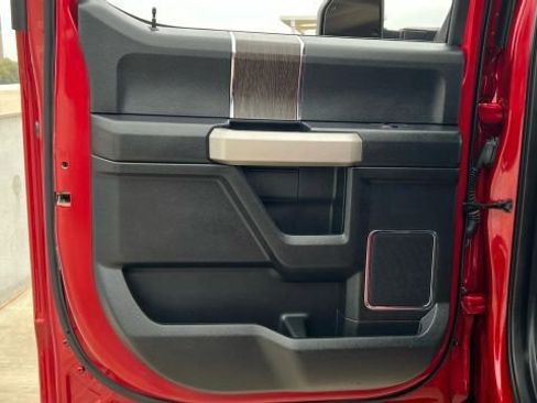 Used 2020 Ford F250 Lariat w/ Lariat Value Package image 15