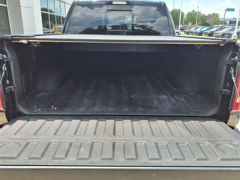 Used 2022 RAM 1500 Limited RWD image 19