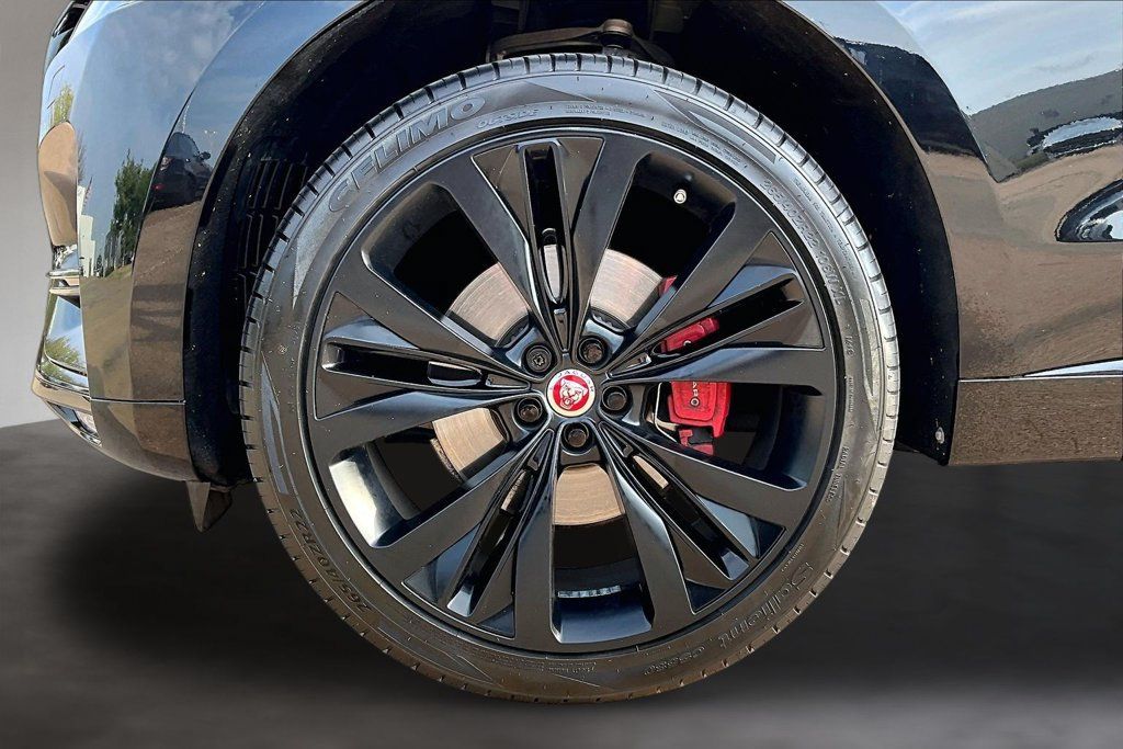 Used 2022 Jaguar F-PACE S AWD/4WD image 8