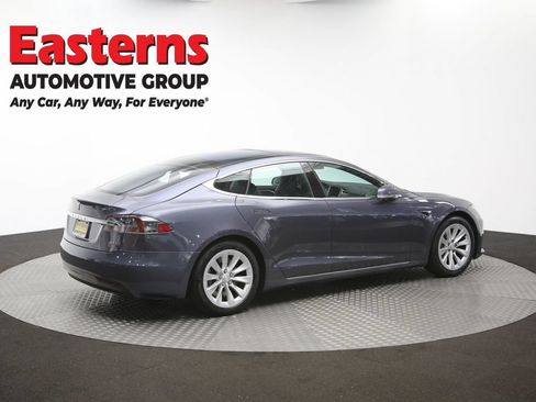 Used 2017 Tesla Model S 90D AWD/4WD image 38
