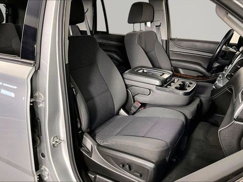 Used 2018 Chevrolet Tahoe LS w/ Skid Plate Package AWD/4WD image 26