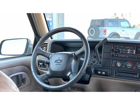 Used 1999 Chevrolet Suburban LT w/ Preferred Equipment Group 3 image 15