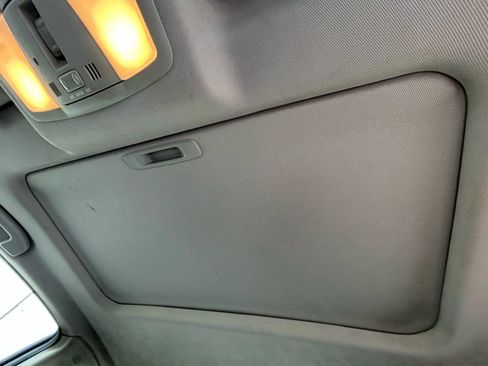 Used 2012 INFINITI G37 Journey w/ Premium Pkg image 35