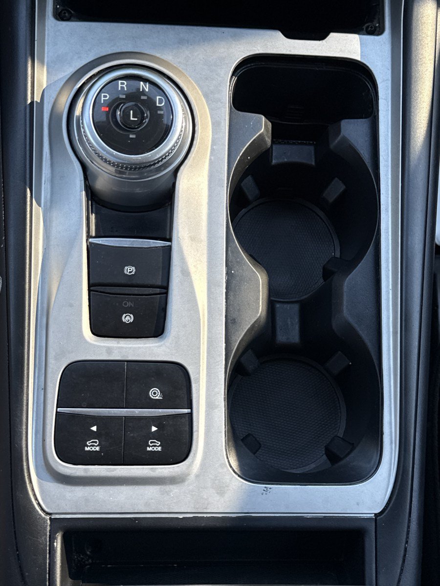 Used 2023 Ford Explorer XLT RWD image 29