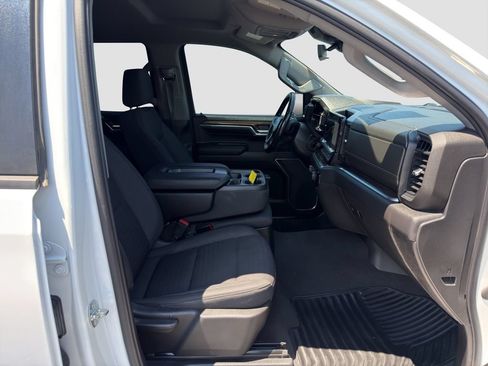 Used 2022 Chevrolet Silverado 1500 RST AWD/4WD image 28