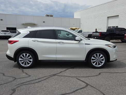 Used 2019 INFINITI QX50 Essential w/ Premium Heat Package AWD/4WD image 15