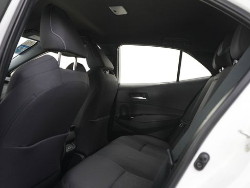 Used 2024 Toyota Corolla SE w/ SE Package FWD image 17