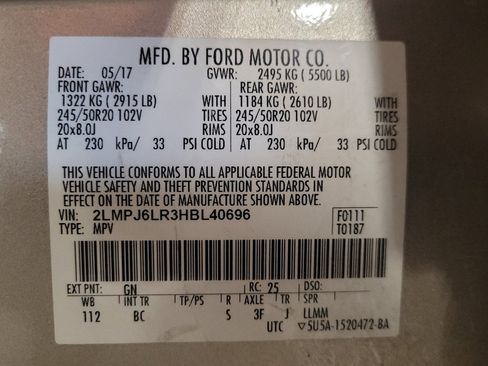 Used 2017 Lincoln MKX Reserve w/ Cargo Utility Package FWD image 33
