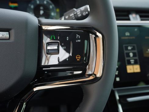 New 2026 Land Rover Range Rover Evoque S image 16