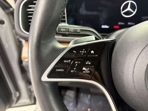 Used 2025 Mercedes-Benz GLE 450e GLE 450e w/ AMG Line Exterior image 11