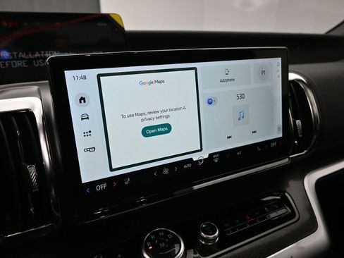 New 2025 Ford Expedition Max Platinum w/ Stealth Appearance Package image 15